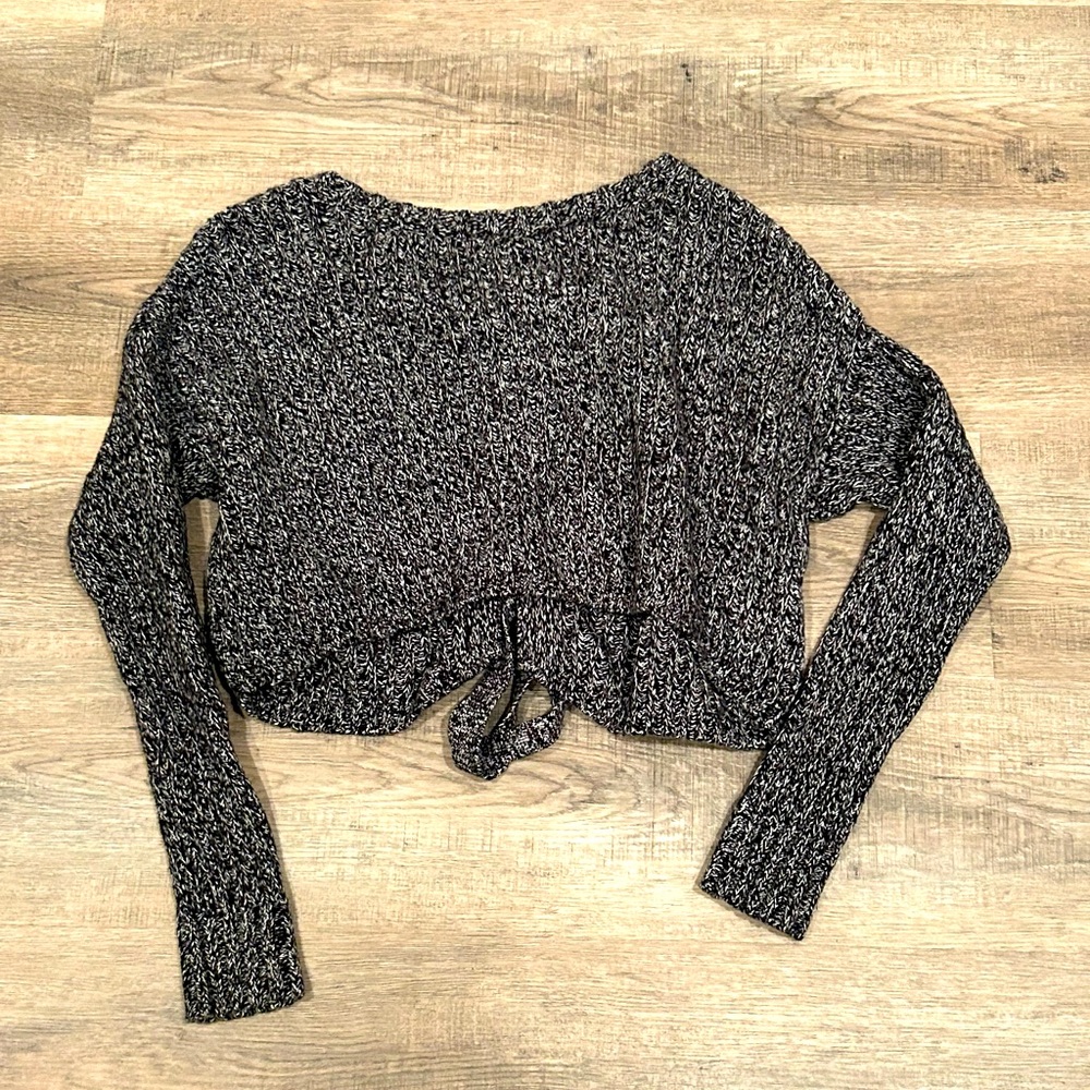 Hollister Black/ Gray Laced Up Back Cropped Sweater Oversized & Cropped Size XS